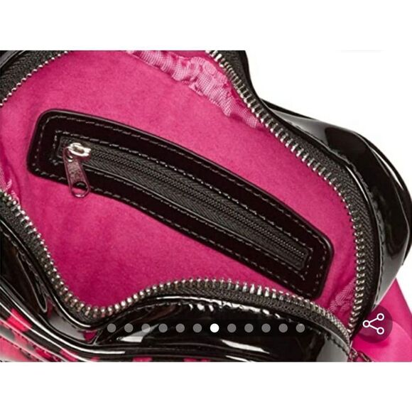 Betsey Johnson Kitsch Patent Heart Crossbody NWOT - Picture 6 of 8